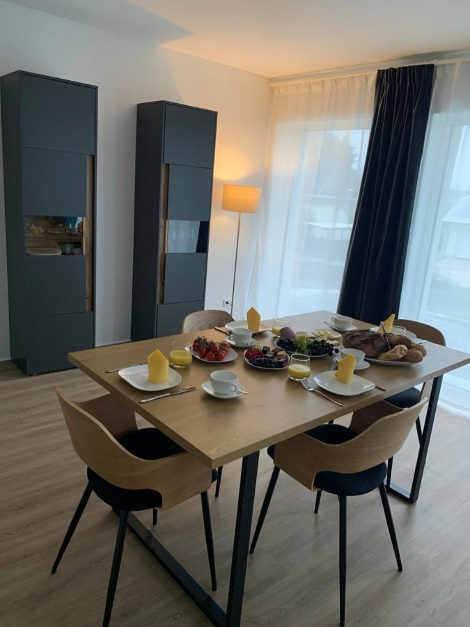 Eifel24, Neues Und Barrierefreies Appartement Mit Terrasse Schwirzheim Luaran gambar